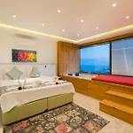 Reis Villa Kaş
