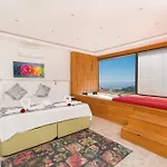 Reis Villa
