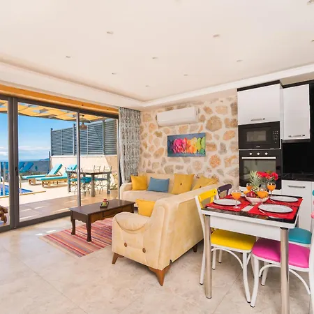 Reis Вилла Каш